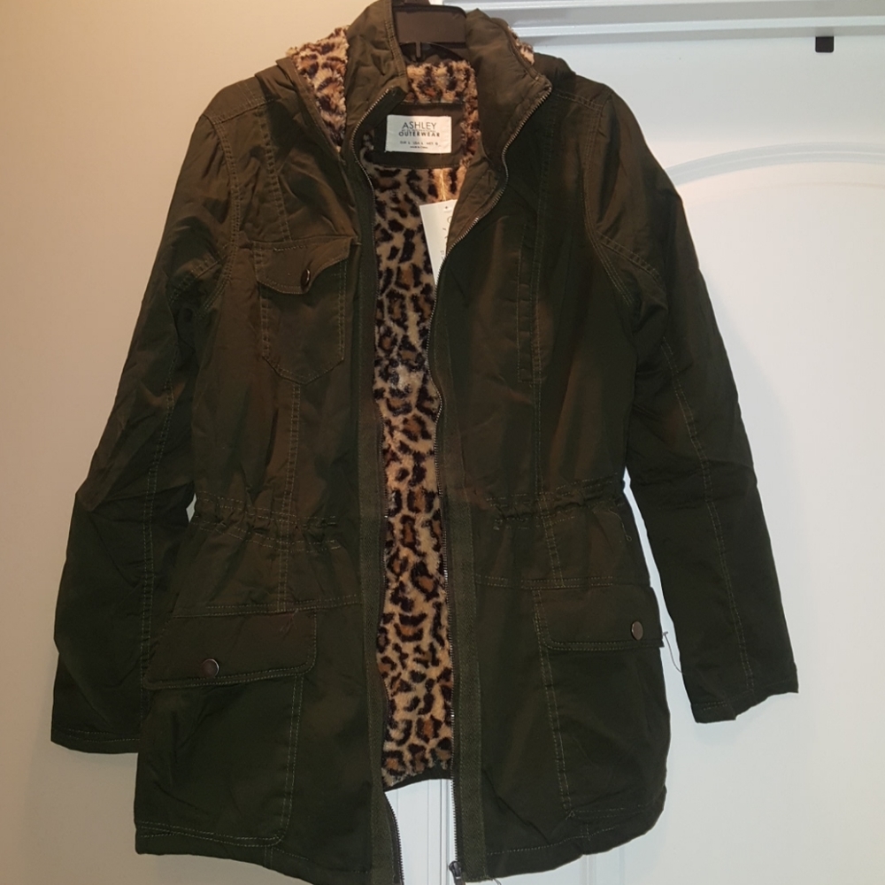 Jacket - Picture 3 of 3